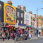 Stylish & Spacious 1 Bedroom Flat In Central Camden