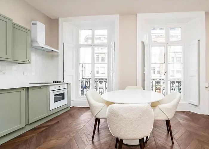Stylish & Spacious 1 Bedroom Flat In Central Camden