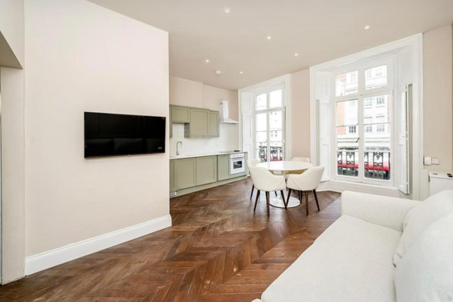 Stylish & Spacious 1 Bedroom Flat In Camden Apartment London